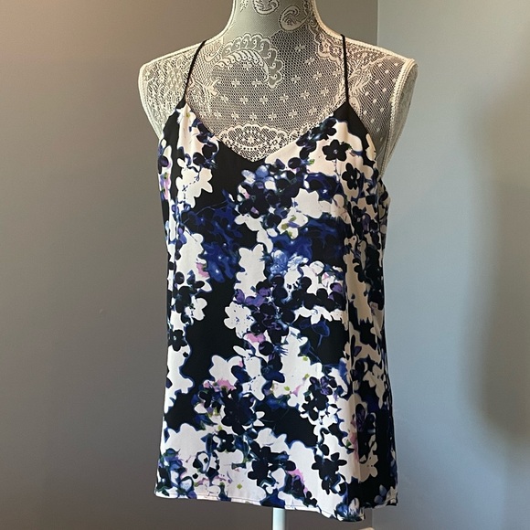 Express Reversible Shell - Picture 4 of 6